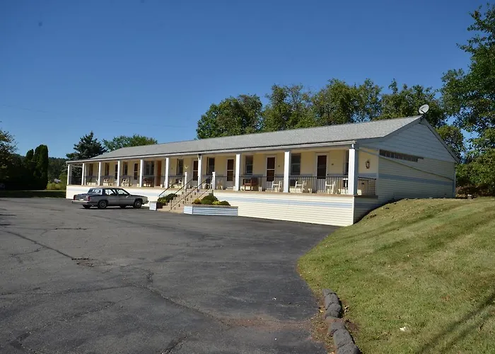 Budget Host Inn