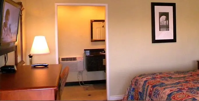 Budget Inn