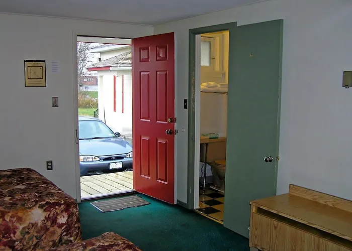 Watertown Budget Inn