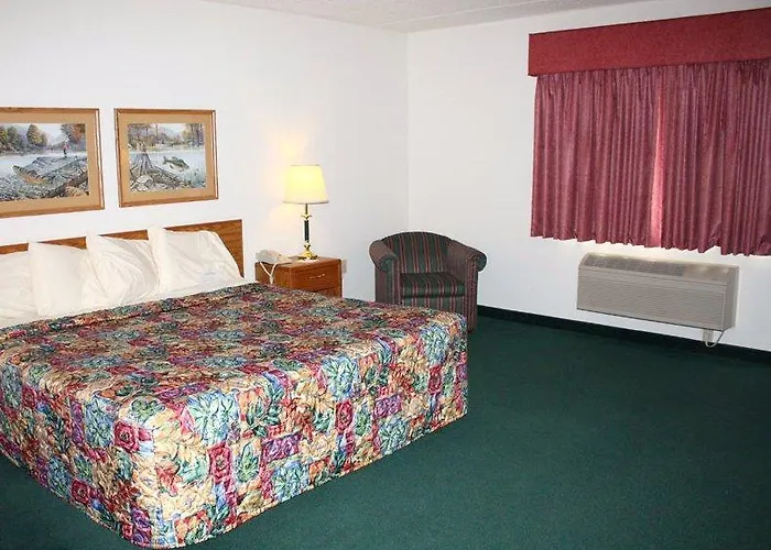 Fairbridge Inn & Suites In Caledonia