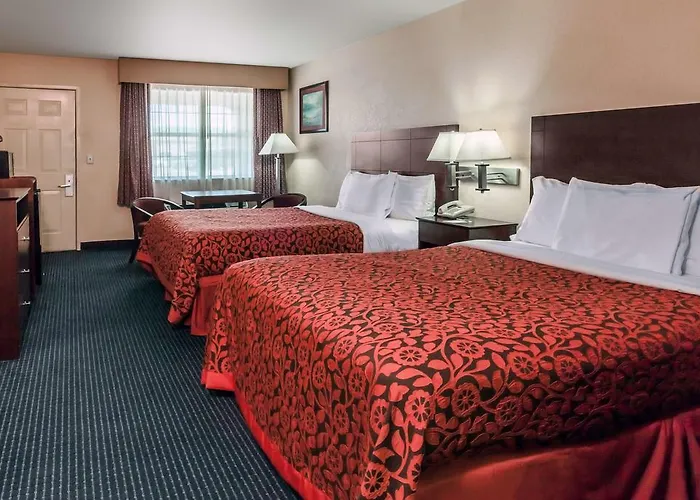 Days Inn Gun Barrel City