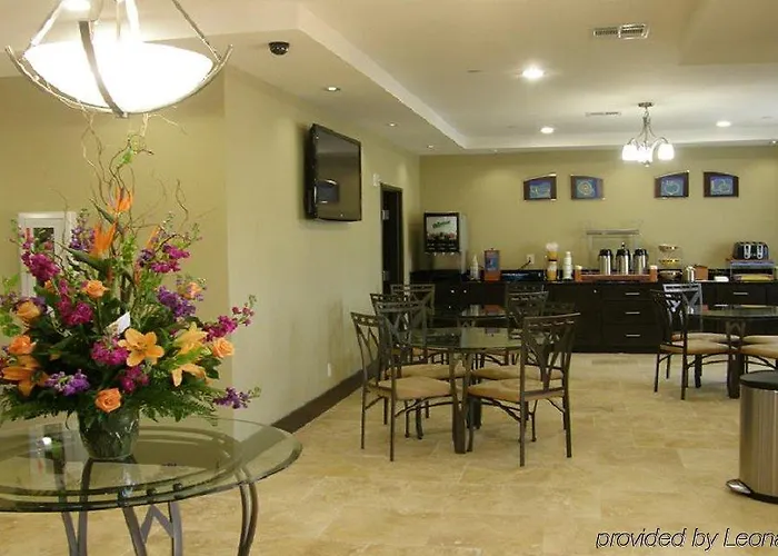 La Jagu Inn And Suites