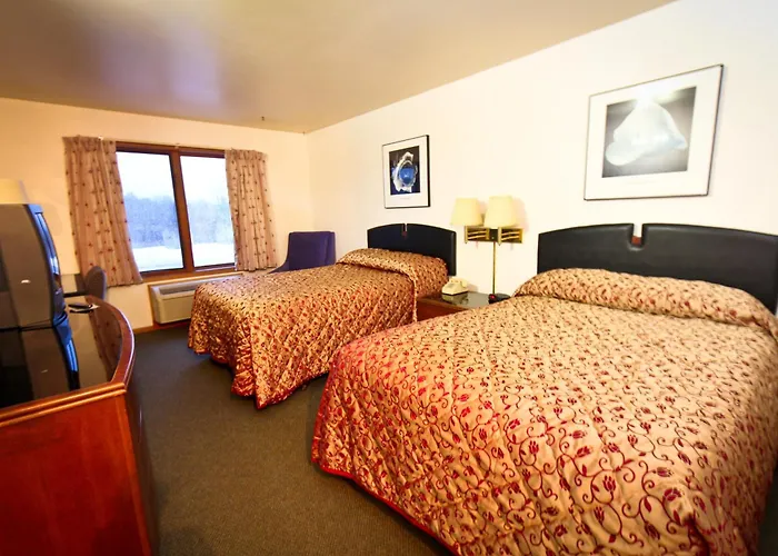 Luck Country Inn