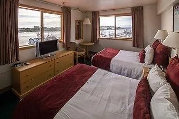 Totem Square Hotel And Marina