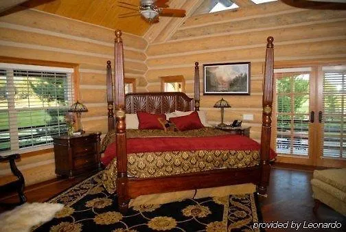 Glacier Mountain Lodge