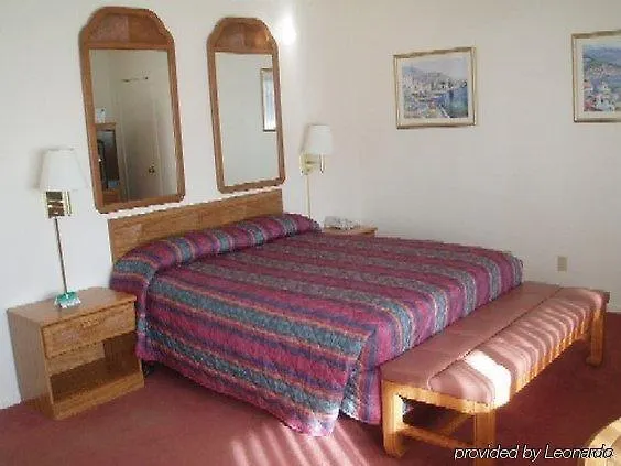 White Oaks Hotel