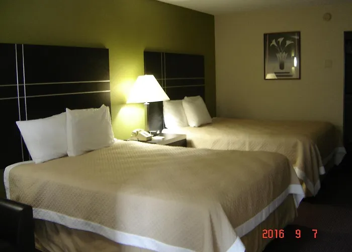 Days Inn Oil City Conference Center