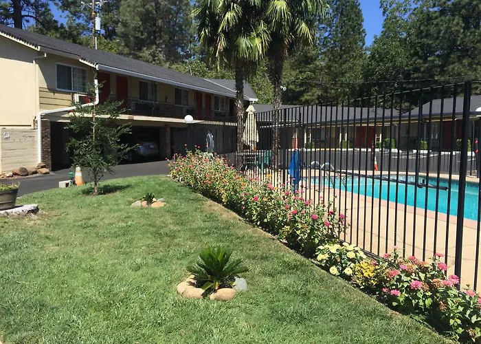 Paradise Inn