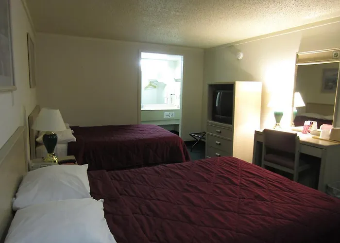 Austin Town Inn