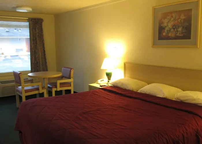Austin Town Inn