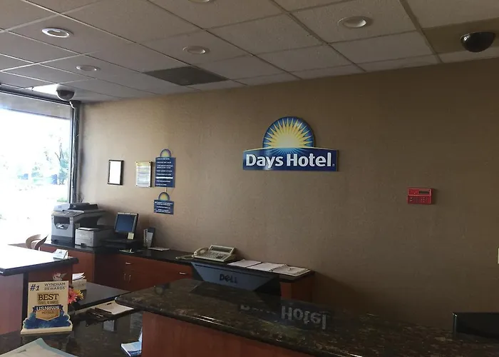 Days Hotel By Wyndham Oakland Airport-Coliseum