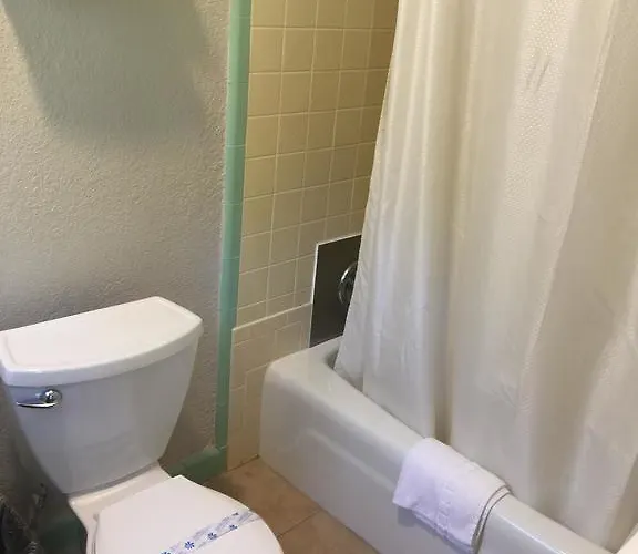 Campbell Motel