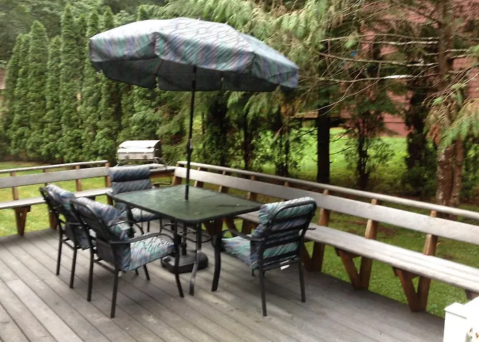 Mt Baker Snowline Chalet