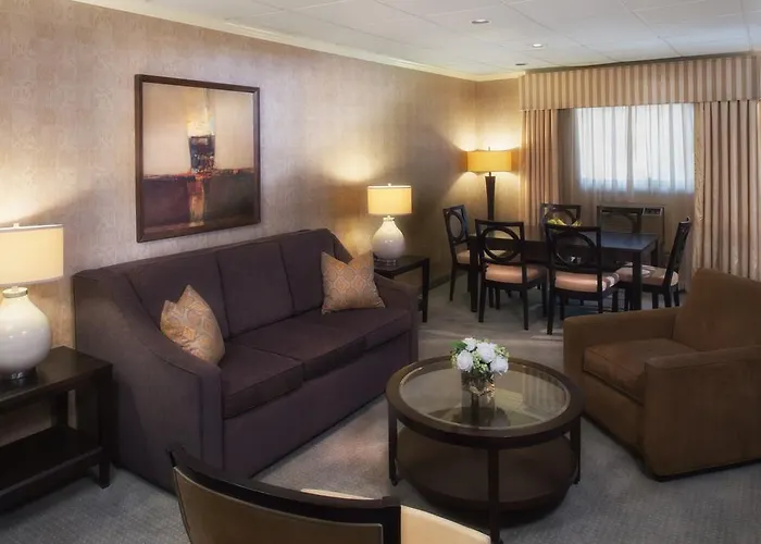 Bethesda Court Hotel