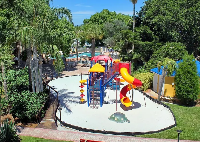 Magnuson Hotel Marina Cove