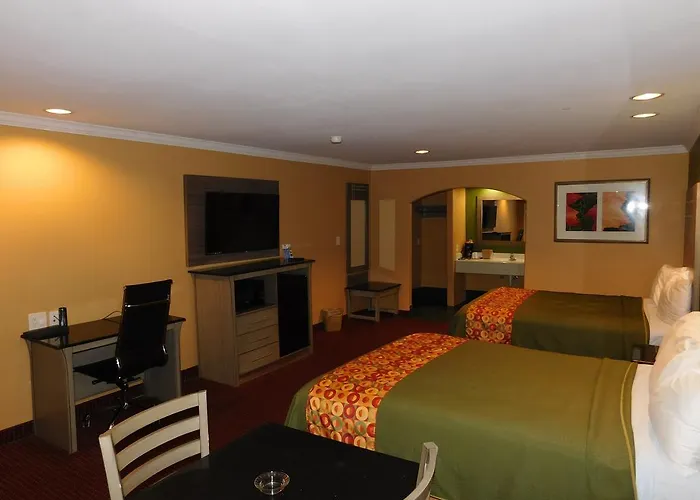 Regency Inn & Suites Beaumont