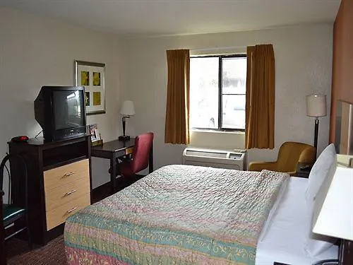Orange Inn & Suites