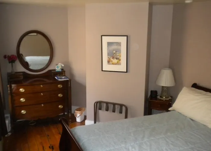 The Sterling Inn