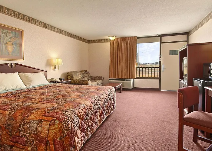 Days Inn By Wyndham Martin