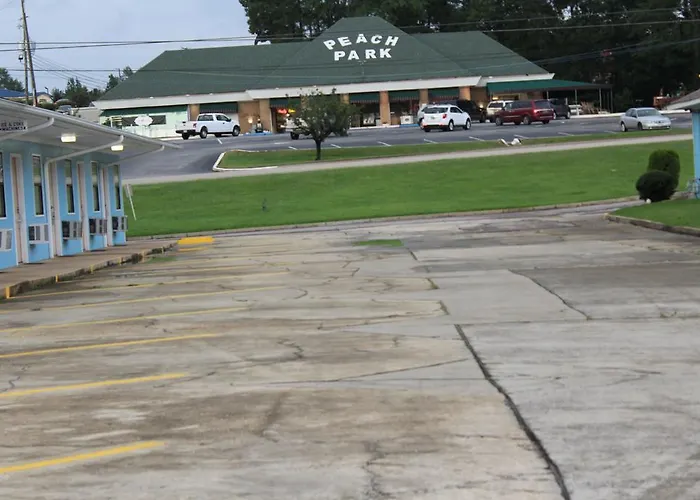 Scottish Inn - Clanton