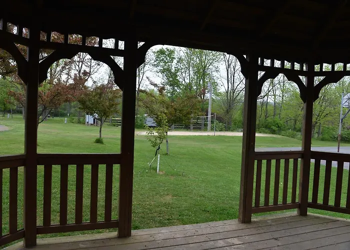 Appalachian Camping Resort Log Home 6