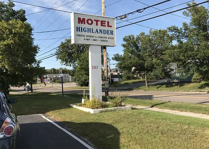 Highlander Inn