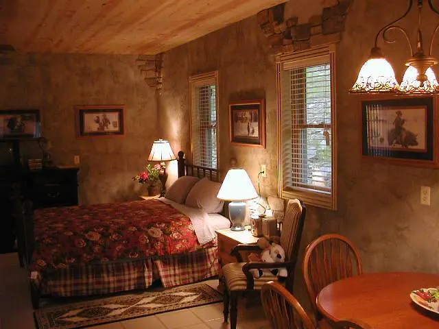 Pancho'S Hideout