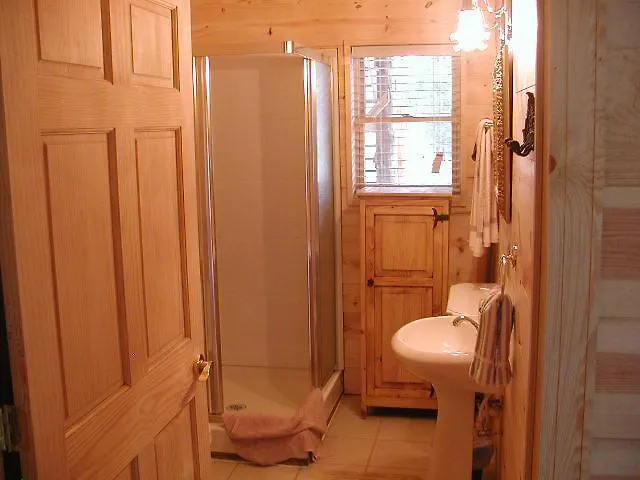Lefty'S Hideout