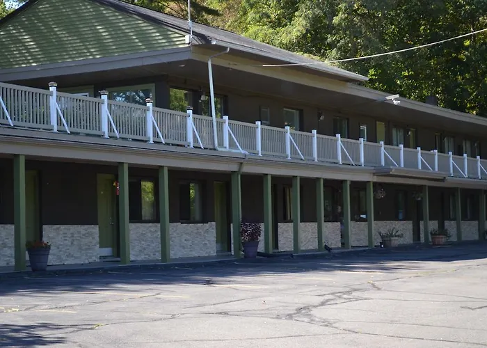 Mount Holyoke Inn