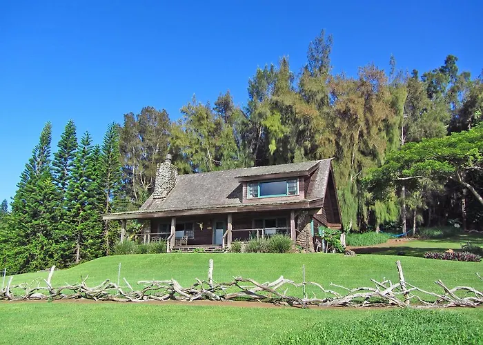 Kohala Lodge- Vacation Rental House