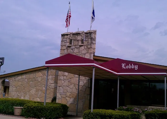 Knights Inn Toledo West