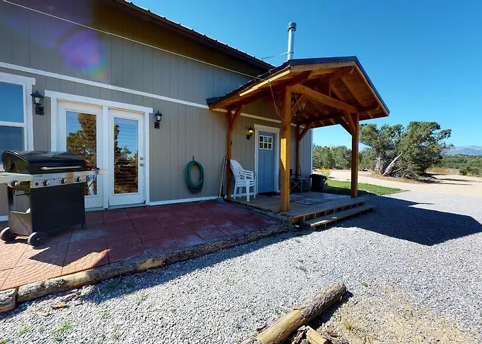 The Cedars Country Cottage, Solitude, Amazing Night Skies!!