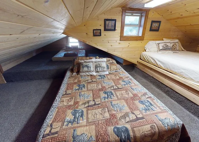 Long View Cabin, Breakfast Deck Overlooking The Canyon!