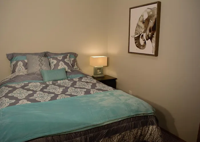 8635 Ustick Road Apartment