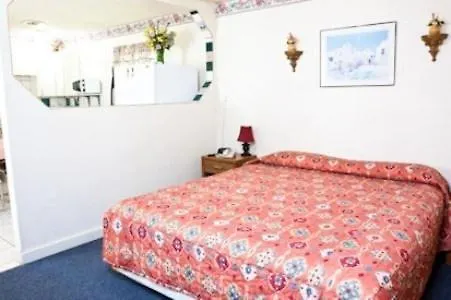 Havasu Inn & Suites