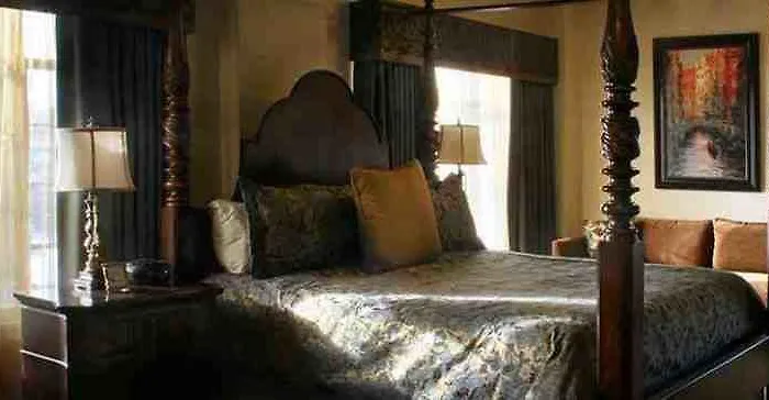 Hotel Baker