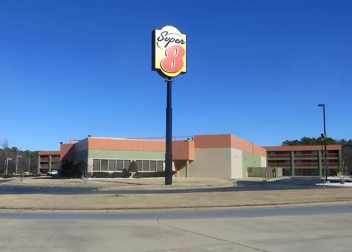 Super 8 By Wyndham Little Rock/Otter Creek