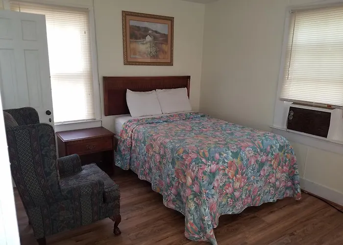 A Sapphire Inn
