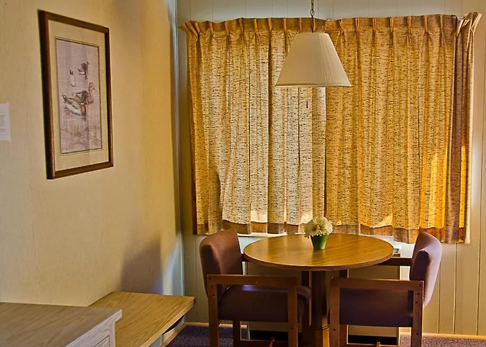 Inn Town Motel
