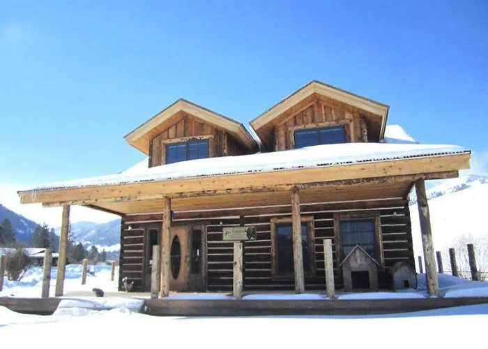 Schoolhouse Cabin