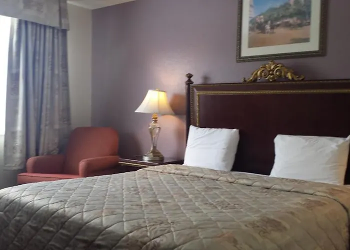 Americas Best Inn & Suites Urbana