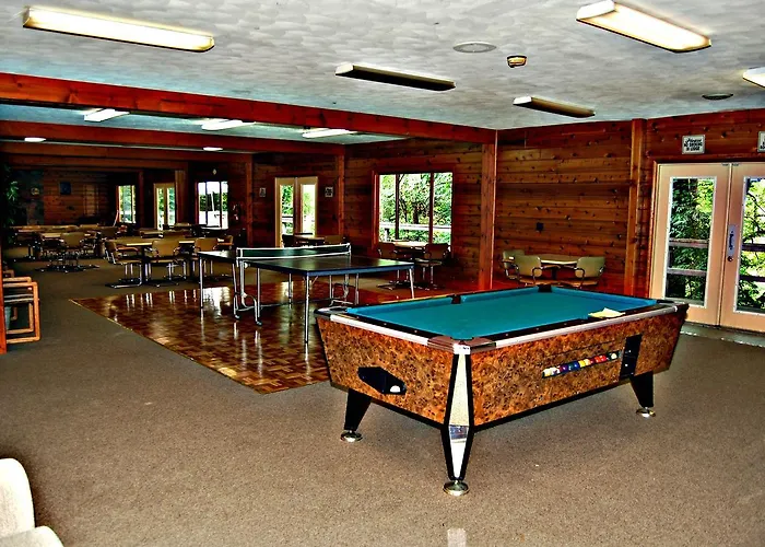 Bear Cave Camping Resort