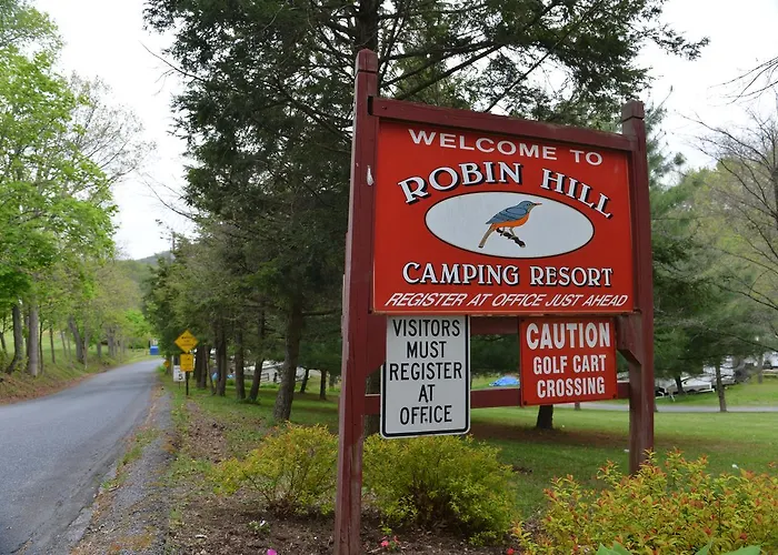 Robin Hill Camping Resort Premium Cottage 9