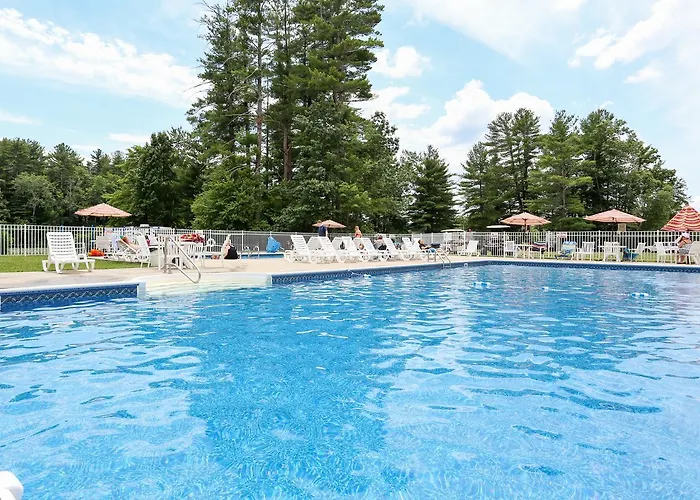 Tuxbury Pond Camping Resort Cottage
