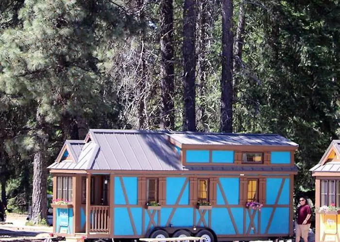 Leavenworth Camping Resort Tiny House Adeline