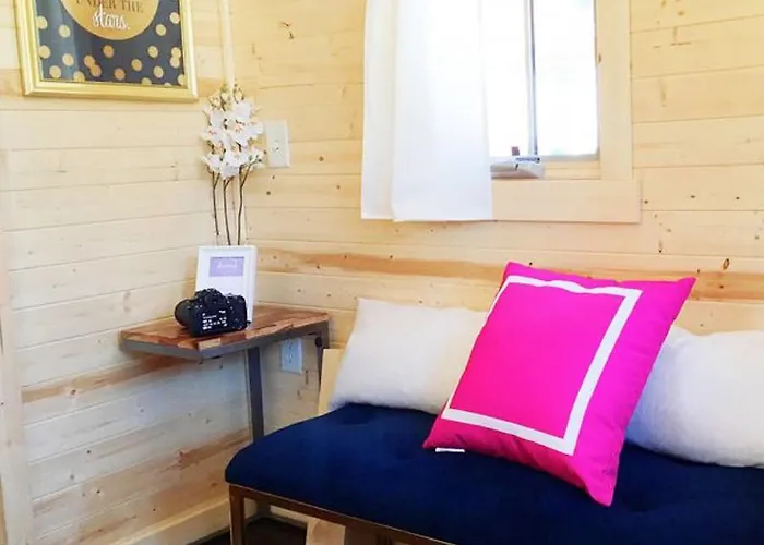 Leavenworth Camping Resort Tiny House Hanna