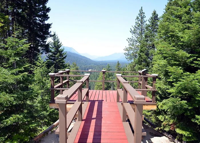Leavenworth Camping Resort Tiny House Adeline