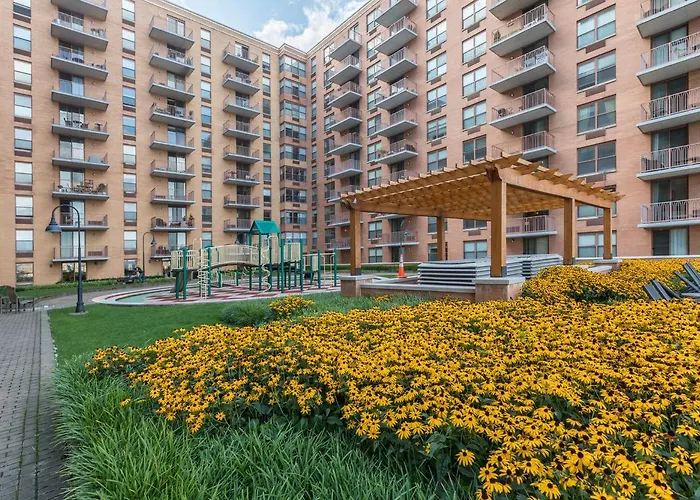 Global Luxury Suites At Hoboken Waterfront