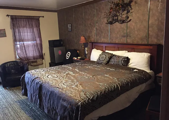 Colony Inn Motel