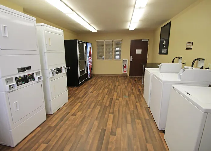 Studio 6 Corporate Extended Stay Buffalo Amherst Ny